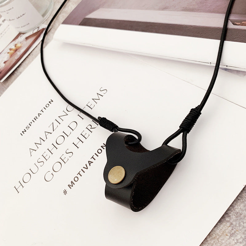 Glasses hanging neck leather clip